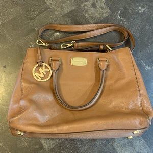 Michael Kors Medium Tote Tan
